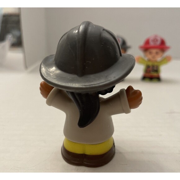 Fisher Price Little People Helping Others Firefighter Figure Girl & Boy Lot of 3 - Picture 3 of 8